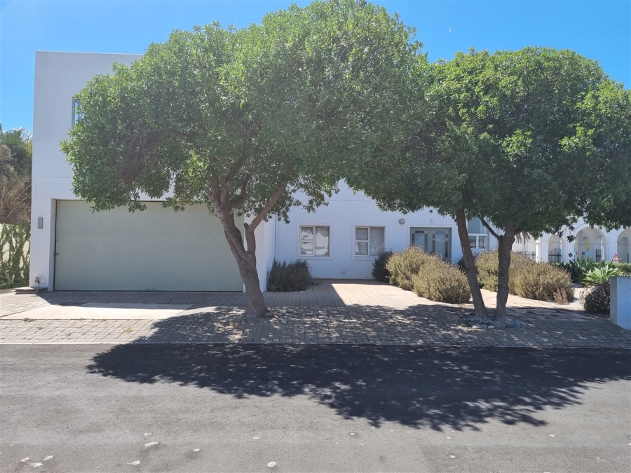 4 Bedroom Property for Sale in Sunset Beach Western Cape